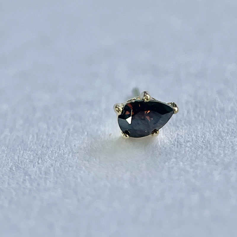 Anatometal Pear End (18K Gold)