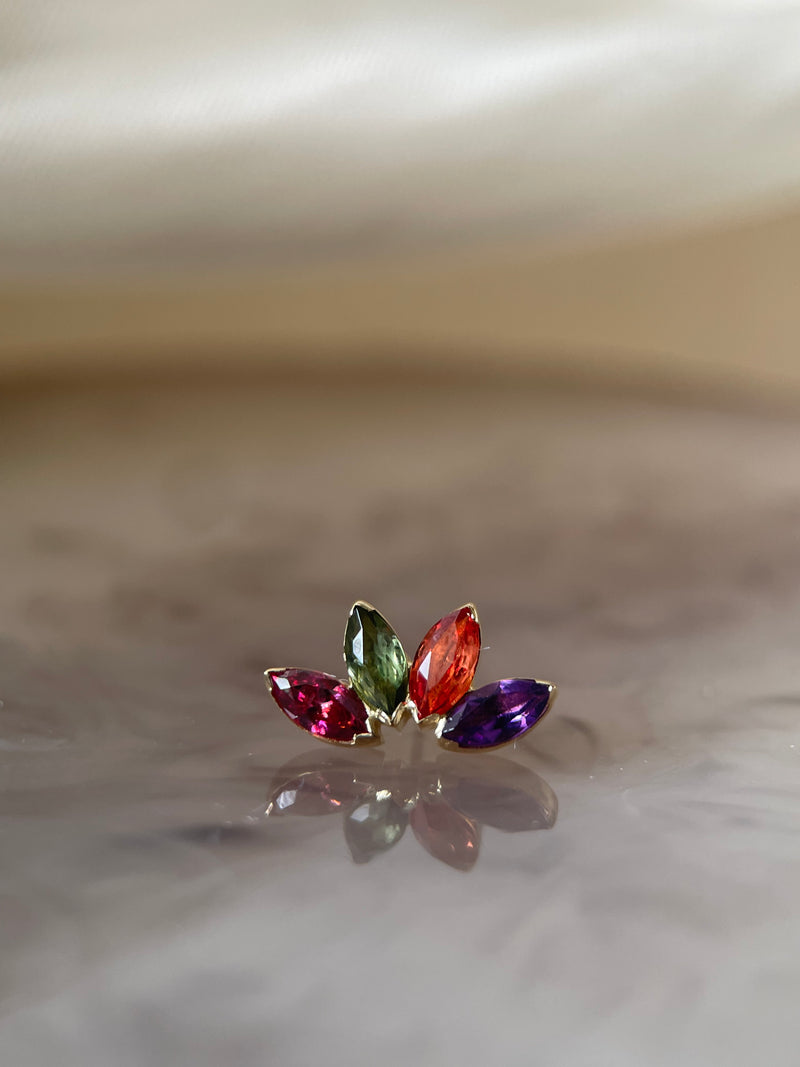 Anatometal Marquise Fan End 4 Stones (18K Gold)