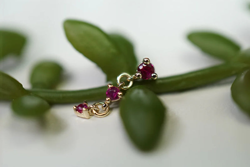 Modern Mood Cascade 3 - Faceted Gemstone